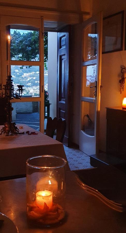 Dimora Del Conte Sorrento Coast Seaview Apartment วีโกเอเกวนเซ ภายนอก รูปภาพ